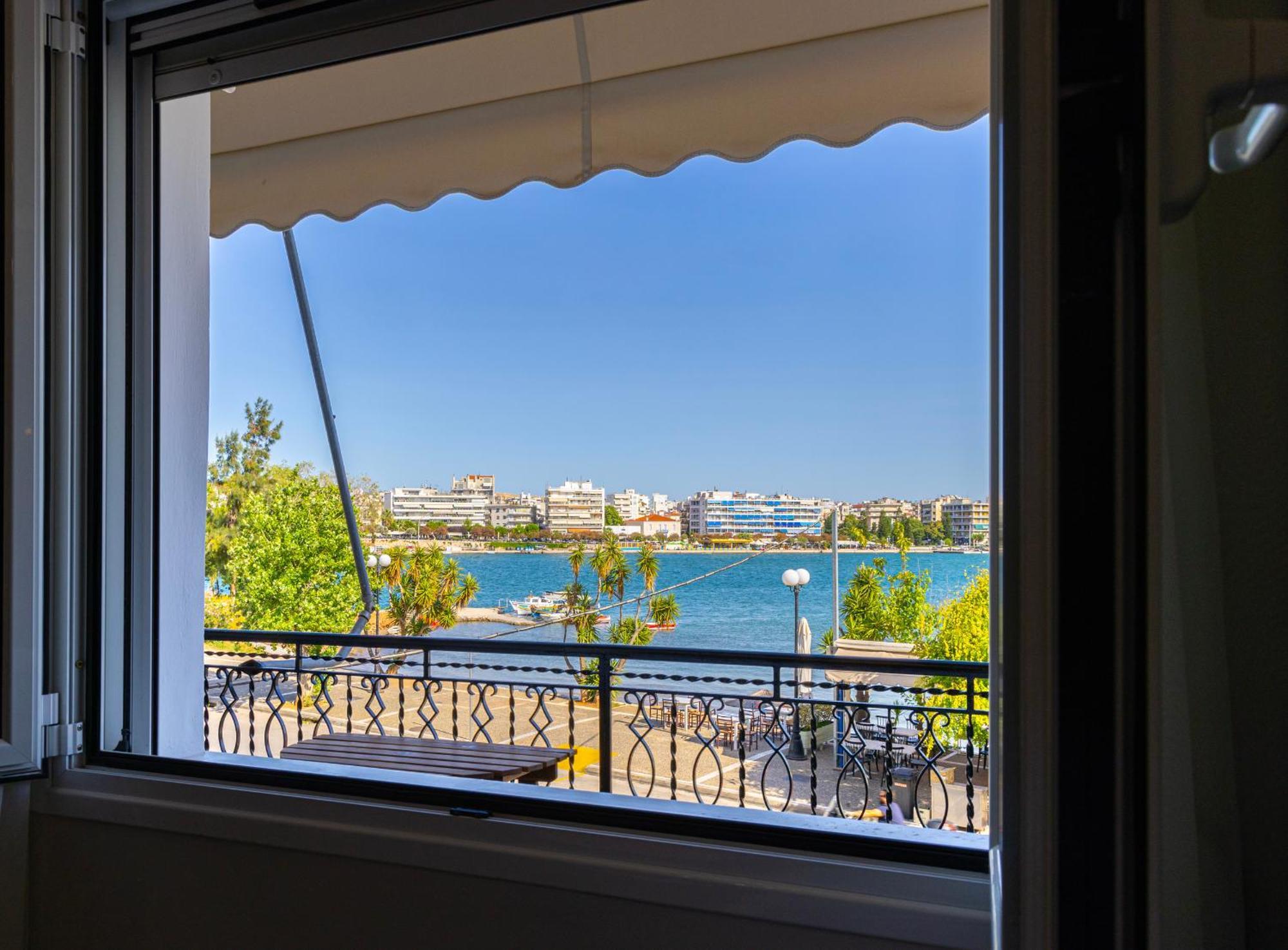 Luxury Apartment By The Sea- Euripus Strait Karababás エクステリア 写真