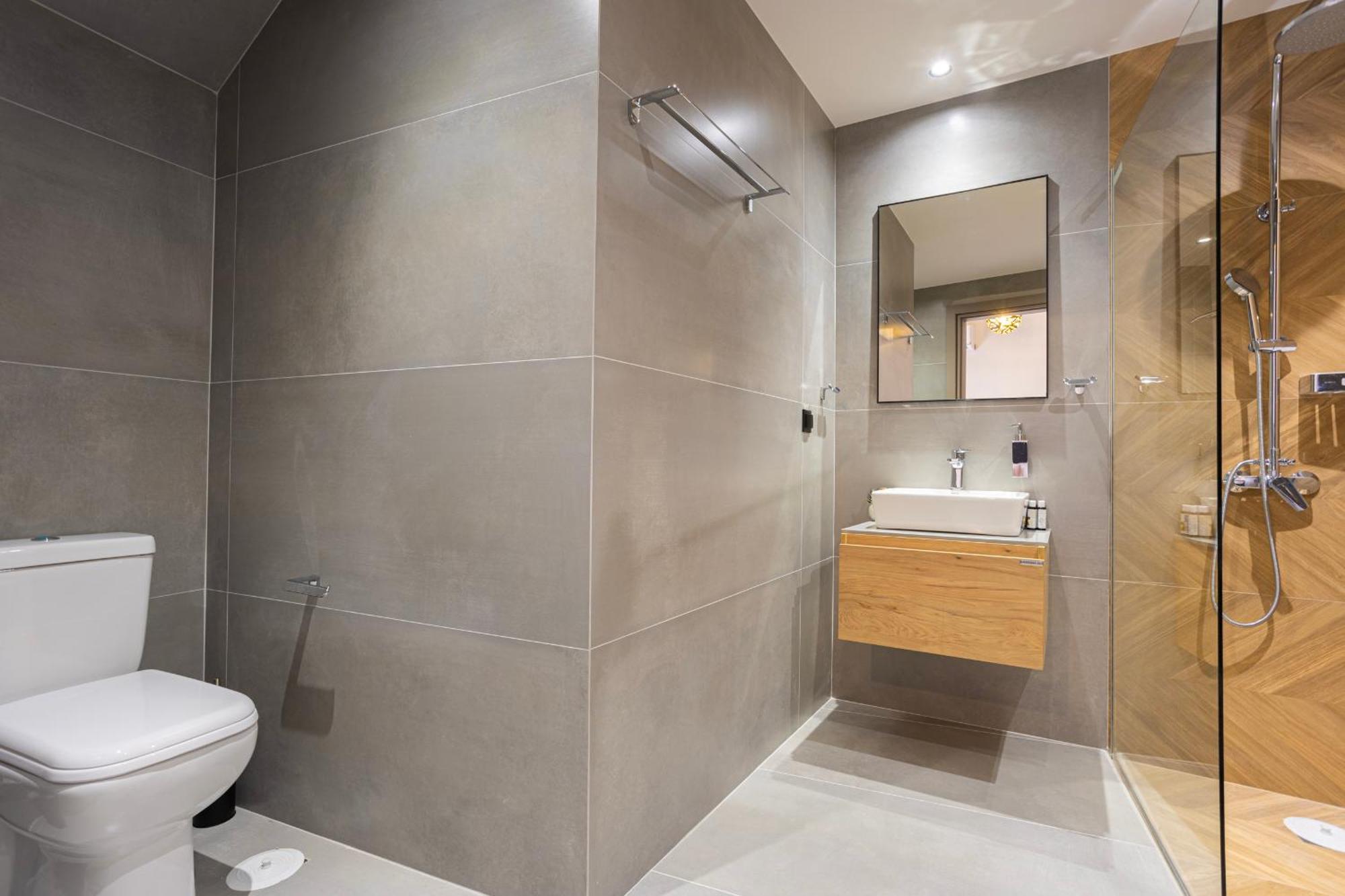 Luxury Apartment By The Sea- Euripus Strait Karababás エクステリア 写真