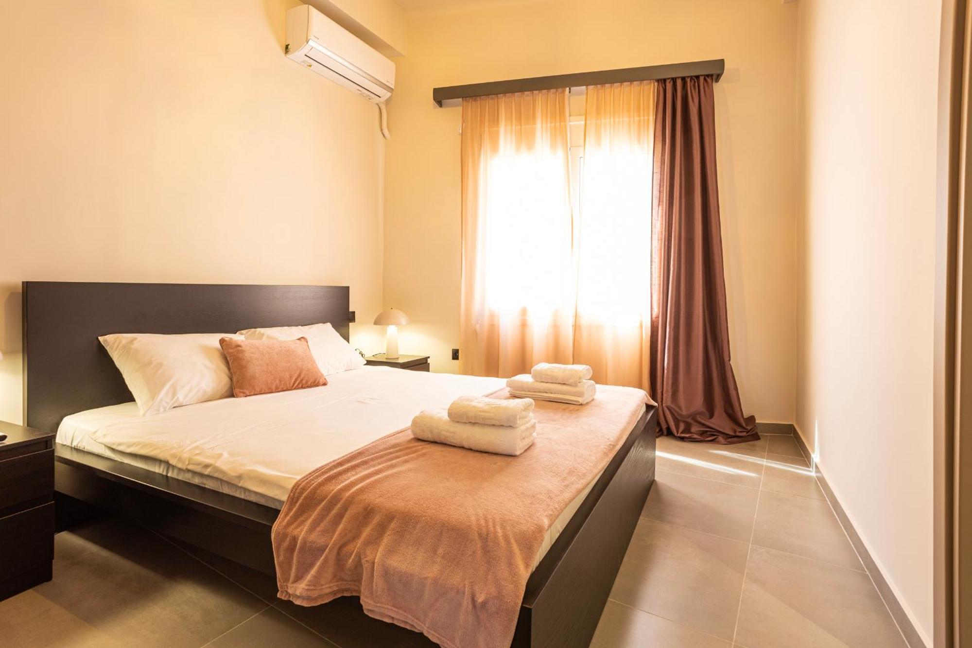 Luxury Apartment By The Sea- Euripus Strait Karababás エクステリア 写真